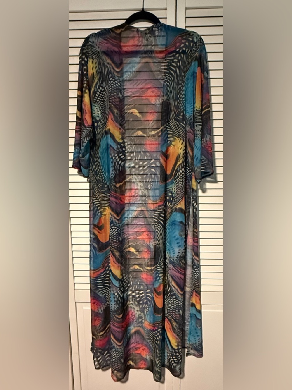 L&B Multicolor Abstract Mesh Kimono - Picture 2 of 3